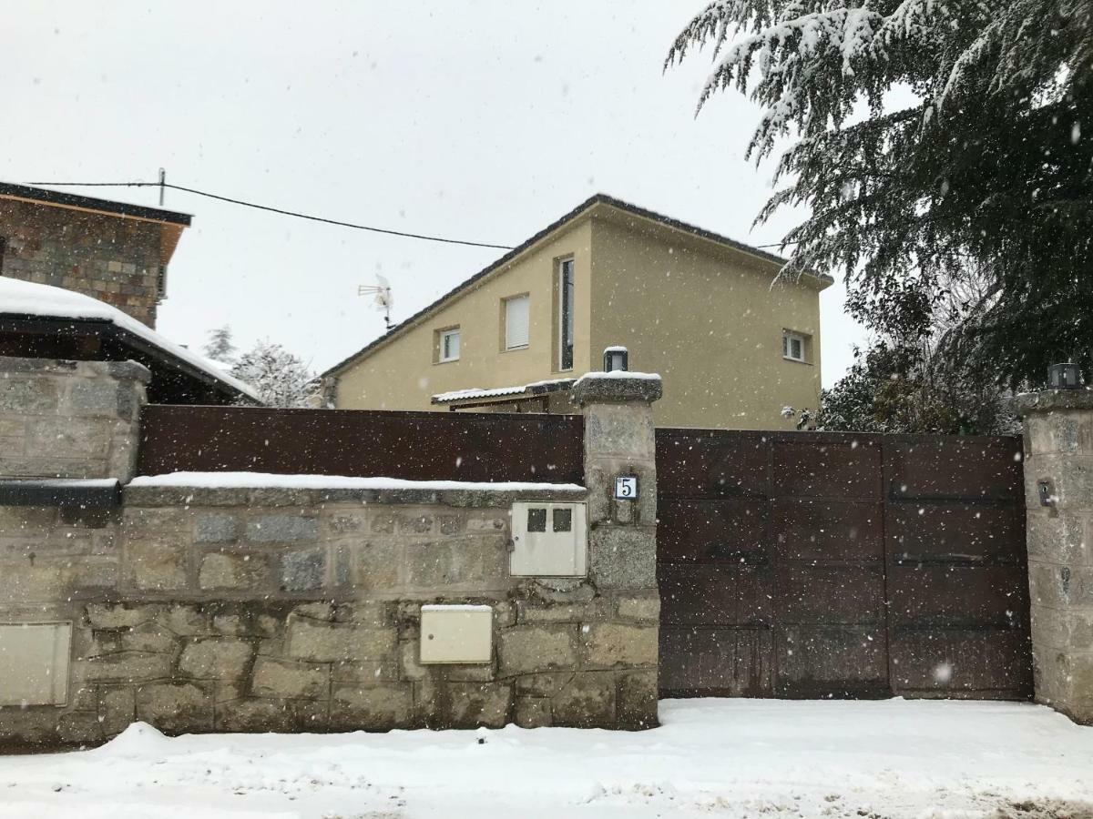 La Casita De Mani Villa Cercedilla Luaran gambar